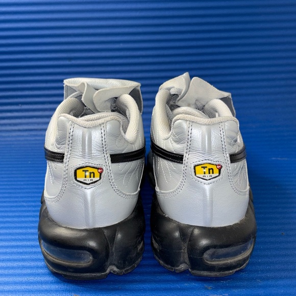 Size 11- Men’s Nike Air Max Plus Tiempo 'Wolf Grey Black' HM6850-001 - Picture 7 of 8